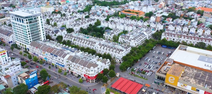 Người mua vẫn đặt niềm tin vào bất động sản