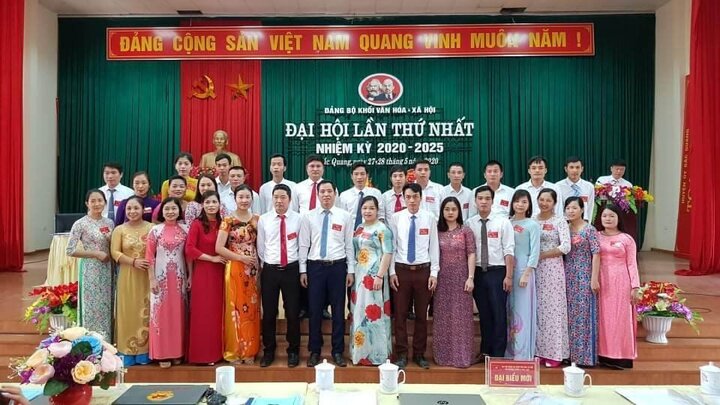 Trường Trung cấp Dân tộc nội trú – Giáo dục thường xuyên Bắc Quang: Vươn lên, hoàn thành tốt các nhiệm vụ được giao
