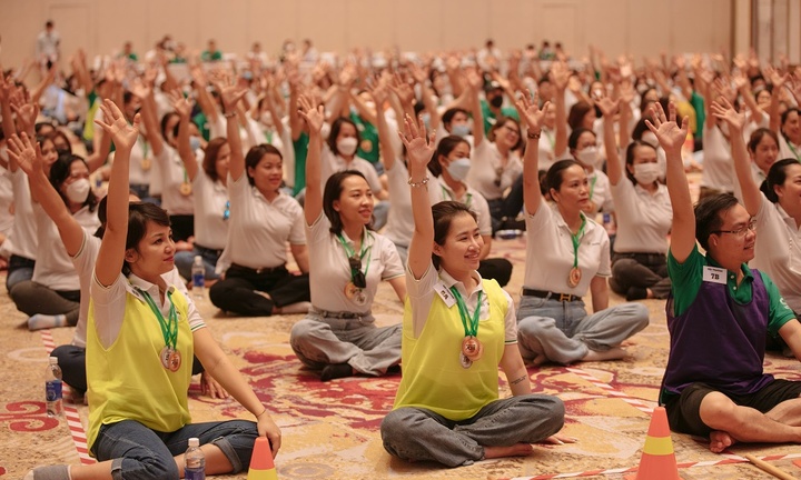 Manulife tiếp tục dẫn đầu bảng xếp hạng Bàn tròn Triệu đô tại Việt Nam