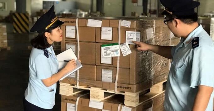 Hải quan phối hợp bắt giữ hàng hoá vi phạm ước tính trên 175 tỷ đồng