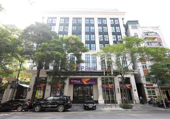 Chủ động trong kinh doanh, vững mạnh và ổn định, lợi nhuận trước thuế TPBank tăng 35% so với cùng kỳ