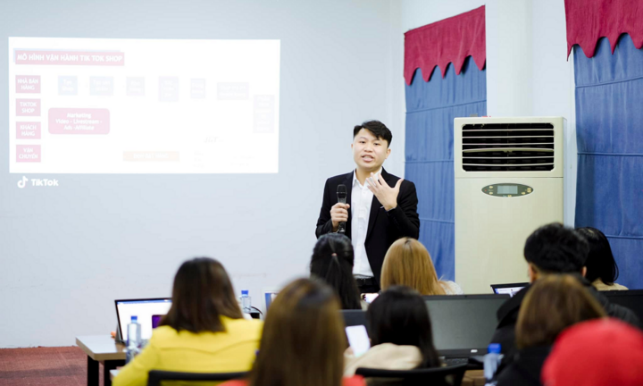 TikToker Bùi Hữu Thắng: Nhu cầu giải trí của người tiêu dùng tái định hình xu hướng mua sắm