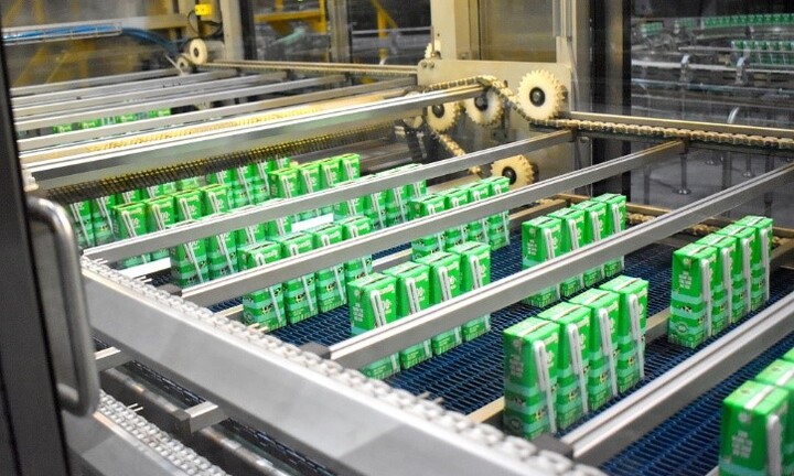 Lộ diện các sản phẩm “thay áo mới” đầu tiên của Vinamilk trên dây chuyền