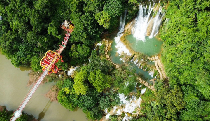 Công ty cổ phần du lịch Pha Luông - du lịch sinh thái, kế thừa văn hóa và sự bền vững