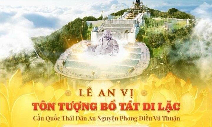 Du khách chờ đón ngày được chiêm bái Đại tượng Phật Di Lặc lớn hàng đầu thế giới trên núi Bà Đen
