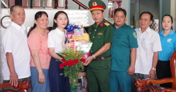 Lời tâm sự của nữ cử nhân dược khi lên đường nhập ngũ ngày Thầy thuốc Việt Nam