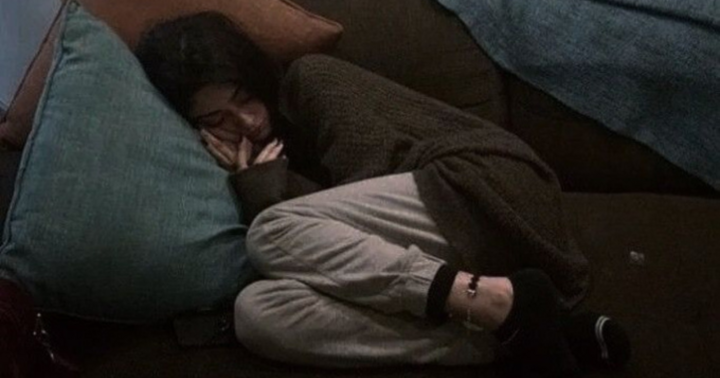 Rối loạn giấc ngủ thời kỳ kinh nguyệt, áp dụng ngay mẹo đơn giản này