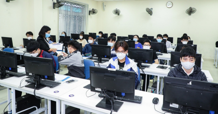 ĐH Quốc gia Hà Nội mở cổng đăng ký thi ĐGNL lần 2, có thời điểm thí sinh bị 