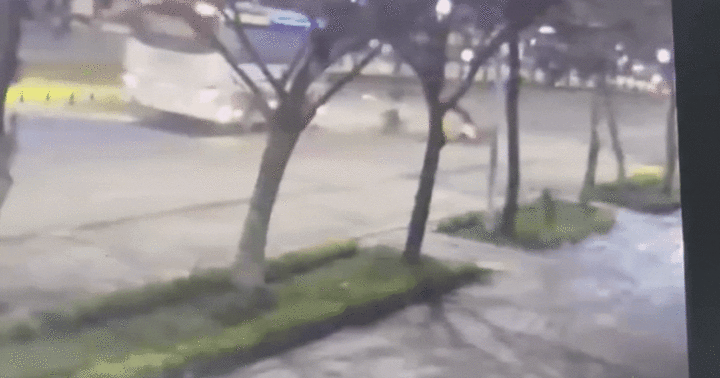 Video: Cú va chạm giữa 2 xe máy trên đường Trịnh Văn Bô khiến 3 người thương vong