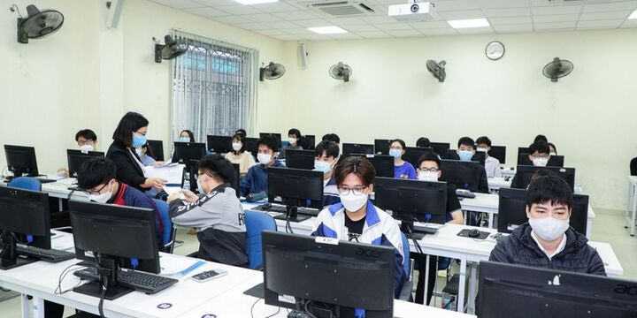 Lý do 9 thí sinh bị đình chỉ trong đợt thi Đánh giá năng lực đầu tiên của ĐHQGHN