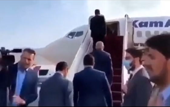 Sự thật video Tổng thống Afghanistan lên máy bay rời đất nước