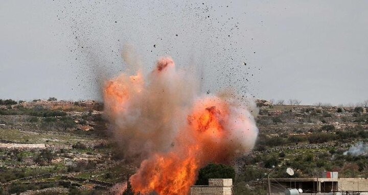 Israel phóng tên lửa nhằm vào cơ sở quân sự tại Syria