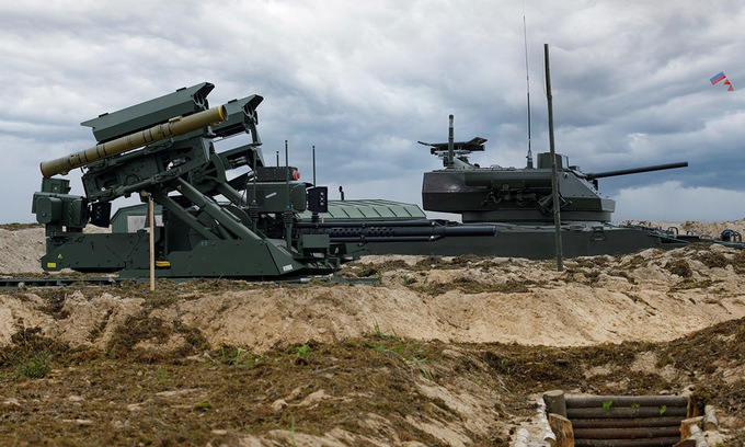 Robot chiến đấu Nga phô diễn khả năng khai hỏa 'siêu đỉnh' trong cuộc tập trận Zapad 2021