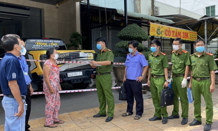 Khởi tố vụ án, khám nhà nữ giám đốc làm lây lan COVID-19 ở Bạc Liêu