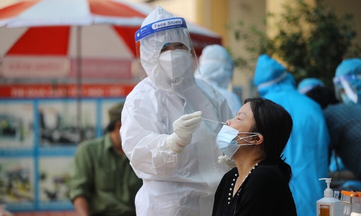 Tối 21/10, Hà Nội ghi nhận thêm 12 ca dương tính với SARS-CoV-2