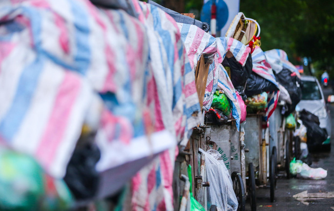 Rác thải ùn ứ tại Hà Nội: Triển khai các giải pháp, không để rác tồn đọng trong ngày