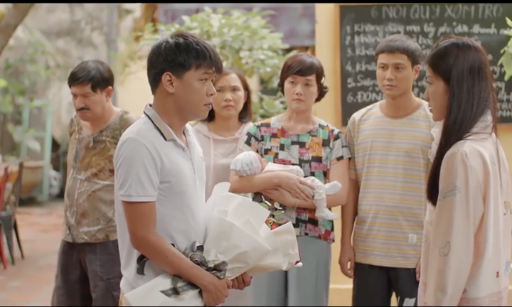 Phim 11 tháng 5 ngày tập 44: Đăng lặng người khi biết Nhi vào Sài Gòn, Long 'đần' quyết tâm cầu hôn Thục Anh