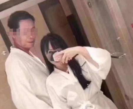 Nữ sinh viên Trung Quốc công khai cuộc sống làm sugar baby khiến dư luận dậy sóng