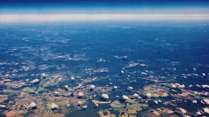 Báo Ukraine: Giới siêu giàu ồ ạt rời khỏi đất nước trước nguy cơ xung đột