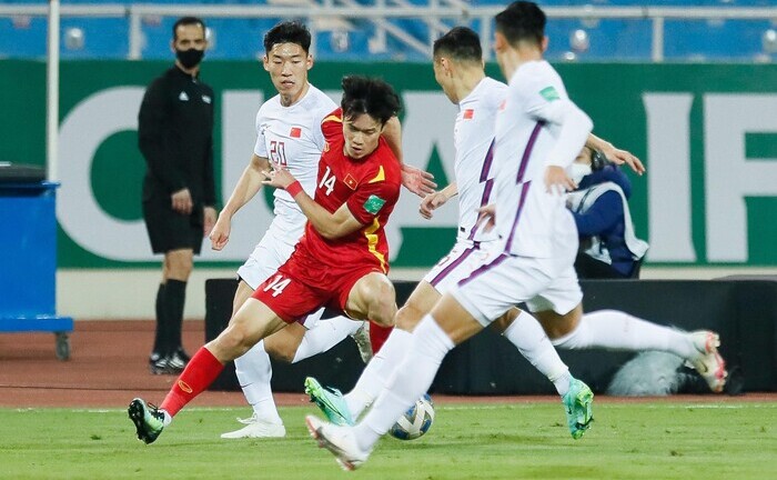 LĐBĐ Trung Quốc điều tra vì nghi ngờ cầu thủ bán độ ở trận thua Việt Nam
