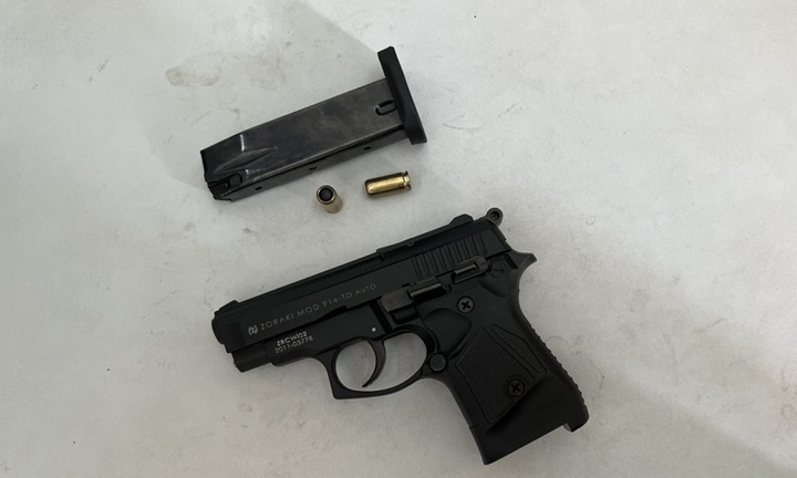 Bình Dương: Bị tấn công bằng đá, người đàn ông nổ súng vào người đối thủ