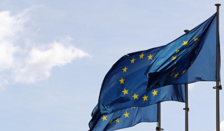 EU đề xuất hỗ trợ bổ sung 9 tỷ euro tới Ukraine dưới dạng cho vay