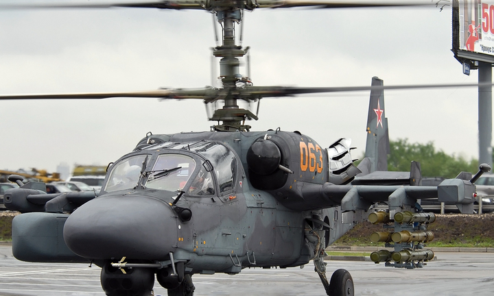 Tin tức quân sự mới nóng nhất: 'Cá sấu' Ka-52 Nga bắn hạ mục tiêu cách 5km ở Ukraine