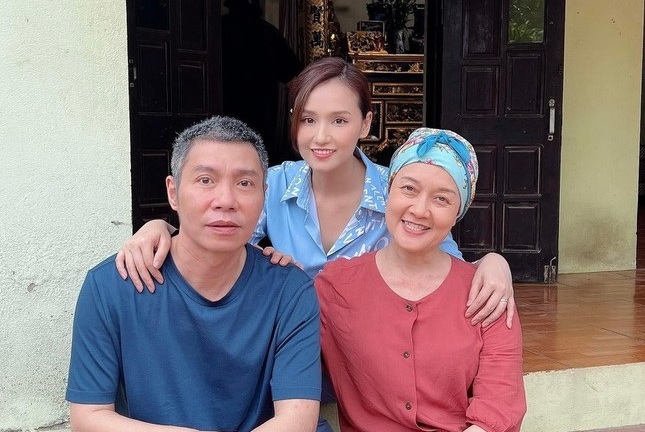 Lã Thanh Huyền hé lộ vai diễn của NSND Công Lý trong phim 'Chồng cũ, vợ cũ, người yêu cũ'