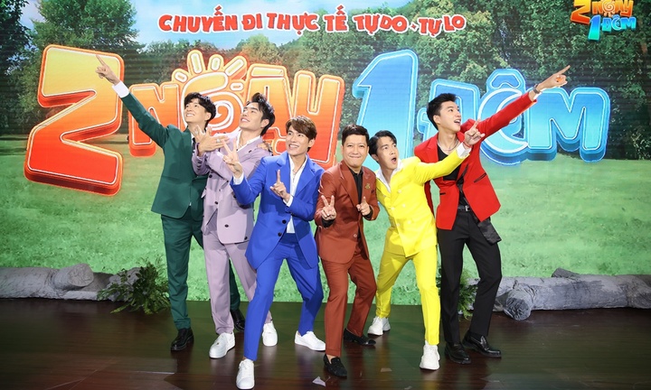 Kiều Minh Tuấn hé lộ chuyện tắm chung, ngủ chung với Trường Giang ‘rất ghê’