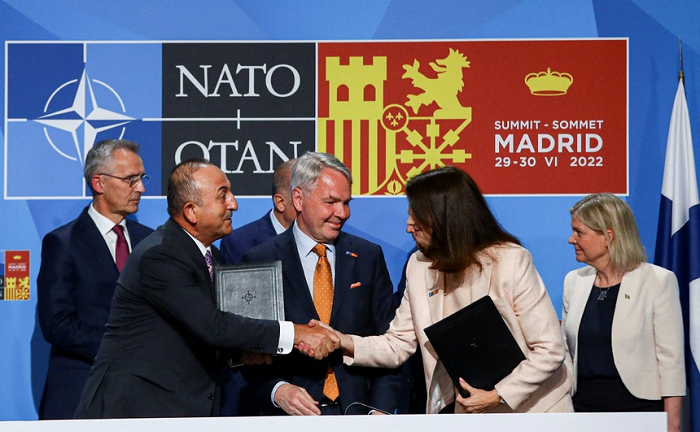 NATO chính thức mời Thụy Điển và Phần Lan gia nhập khối