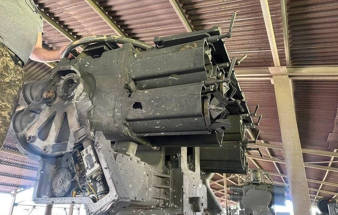 Tổ hợp tên lửa phòng không Stromer HVM của Ukraine bị tập kích bởi UAV cảm tử Nga