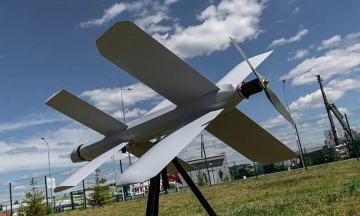 UAV tự sát giá rẻ của Nga khiến quân đội Ukraine đau đầu tìm cách đối phó