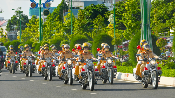 Nhiệm vụ của Cảnh sát giao thông trong tuần tra, kiểm soát