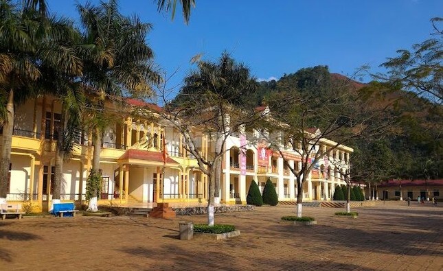 Tin tức pháp luật mới nhất ngày 25/9: Triệu tập đối tượng nghi đầu độc vào thức ăn tại một trường ở Sơn La