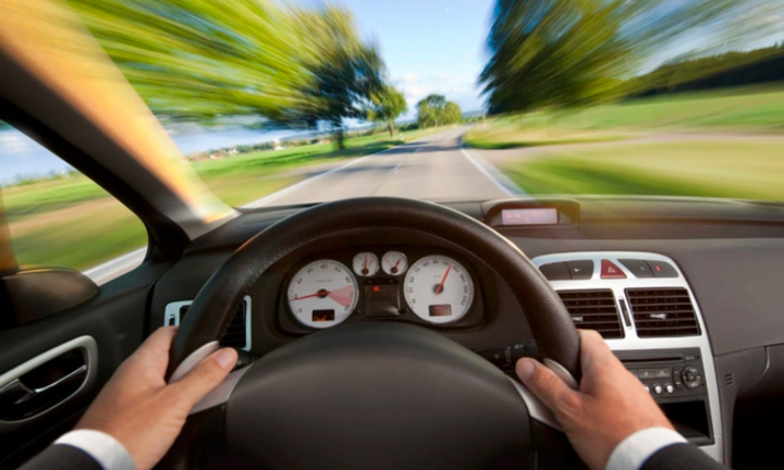 Người đàn ông bất ngờ nhận vé phạt 34 tỷ đồng chỉ vì chạy xe quá tốc độ