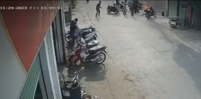 Tin tức pháp luật mới nhất ngày 26/11: Điều tra vụ chồng doạ giết cả nhà vợ, tẩm xăng rồi ôm vợ tự thiêu 