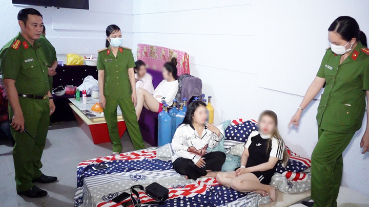Tin tức pháp luật mới nhất ngày 27/11: Đi nhậu về, nhóm thanh niên rủ nhau tổ chức 