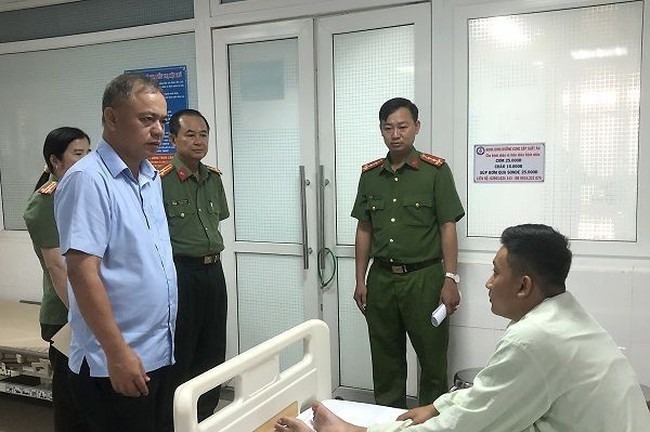 Bắt đối tượng côn đồ cầm dao tấn công 3 công an ở Sóc Trăng