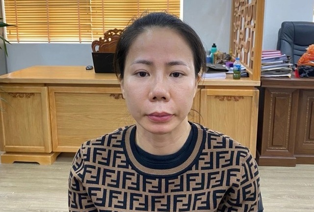 Thấy đồng nghiệp gặp khó, 