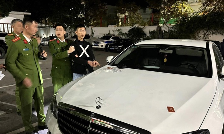 Tin tức pháp luật mới nhất ngày 11/2: Bắt quả tang nam thanh niên cất giấu ma túy trên xe ô tô trong đêm Giao thừa
