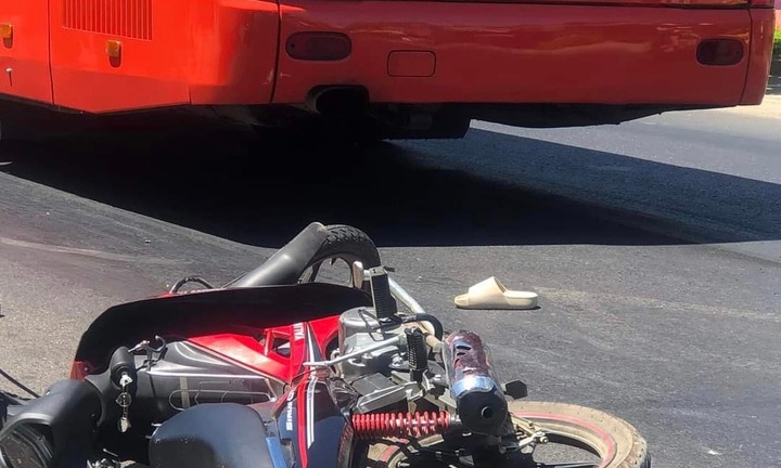 Đắk Lắk: Va chạm với xe ô tô khách, hai học sinh tử vong thương tâm 