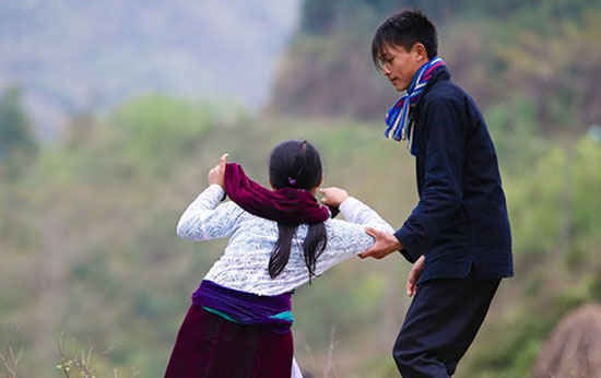 Bi kịch gia đình bủa vây “bông hoa” của núi rừng (kỳ 1): Cuộc hôn nhân gượng ép