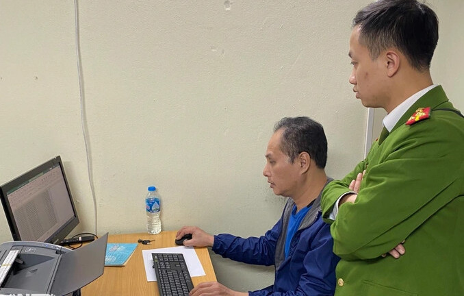 Khám xét thêm trung tâm đăng kiểm 29-05V ở quận Long Biên