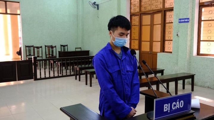 Cao Bằng: Xô xát với bố đẻ, nam thanh niên lĩnh 6 năm tù giam