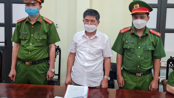 Hà Giang: Bắt tạm giam một Phó Giám đốc sở Tài nguyên - Môi trường về hành vi nhận hối lộ