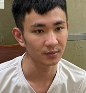 Hà Nội: Khởi tố nam thanh niên mang dao xông vào phòng trọ cướp tài sản