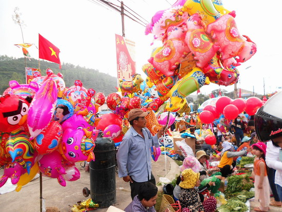 Bỏng bóng bay Hidro và cách xử lý từ bác sĩ