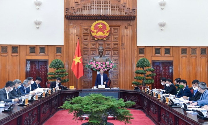 Sản xuất bằng được thuốc và vaccine COVID-19 trong nước, bảo đảm an toàn, khoa học, hiệu quả và đúng pháp luật