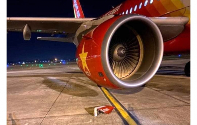 Vụ 2 máy bay va chạm tại Nội Bài: Tổ điều tra làm việc với phi công, thu thập dữ liệu hộp đen