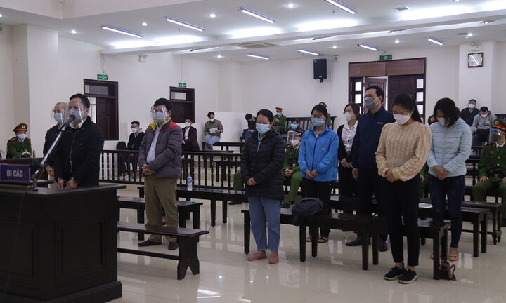 Xét xử vụ ĐH Đông Đô cấp 431 bằng giả: Mua bằng để tiến thân, cuối cùng nhận 